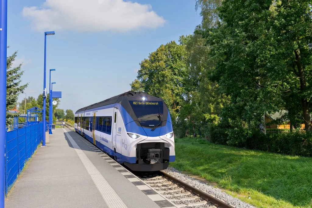 First hydrogen-Powered Trains for the Metropolitan Berlin-Brandenburg Region